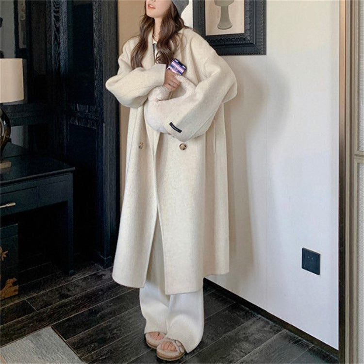 Gentle Mid-length Woolen Coat Hepburn Style